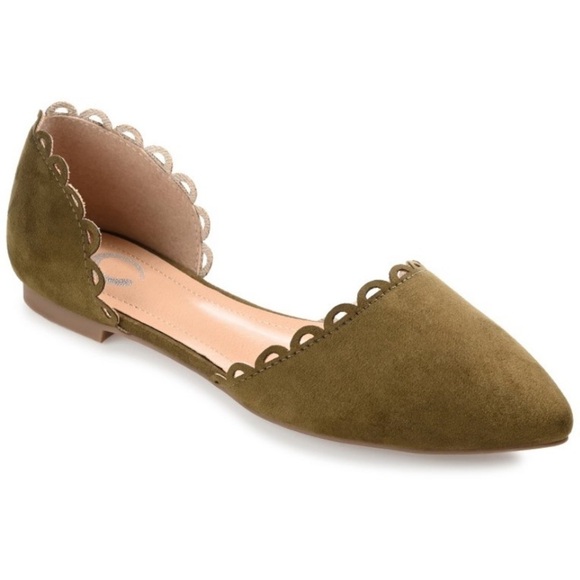Journee Collection Womens Jezlin Slip On
Almond Toe Ballet Flats, Green … - Picture 1 of 8